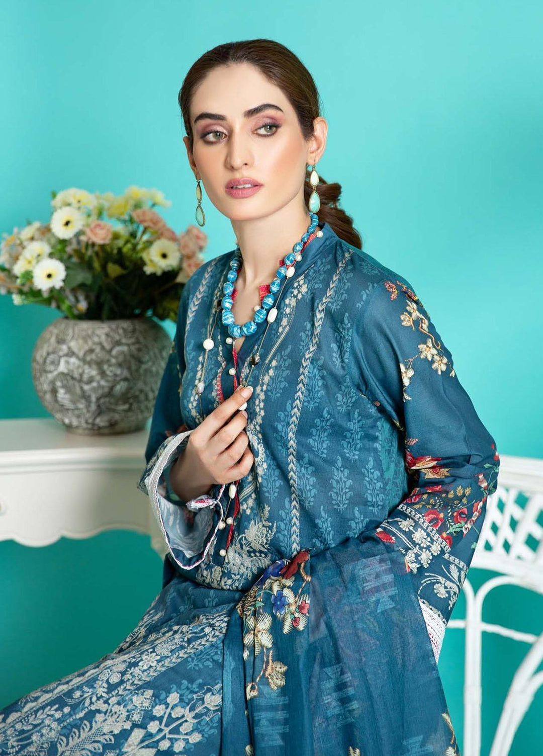 Sahar Printed Lawn Suits Unstitched 3 Piece SHR22NS SL-SS-DP-008-B - Summer Collection
