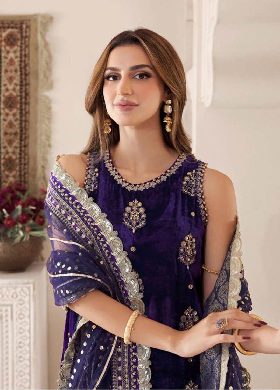 Noor Kaani By Saadia Asad Embroidered Velvet Suits Unstitched 3 Piece NSA23H D4 Purple - Luxury Collection