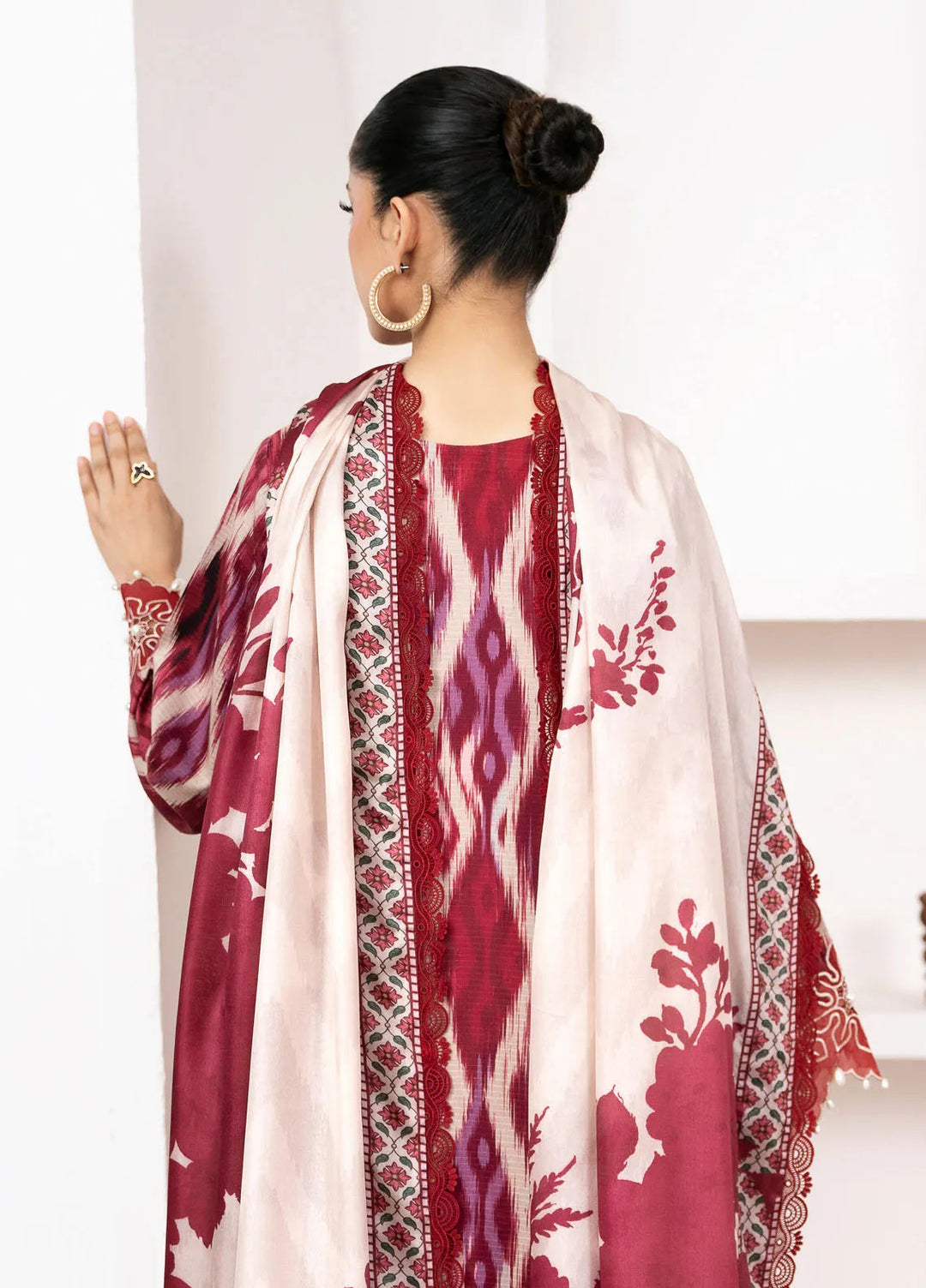 Noura By Bin Ilyas Printed Viscose Suit Unstitched 3 Piece BI24NV 75 B - Winter Collection