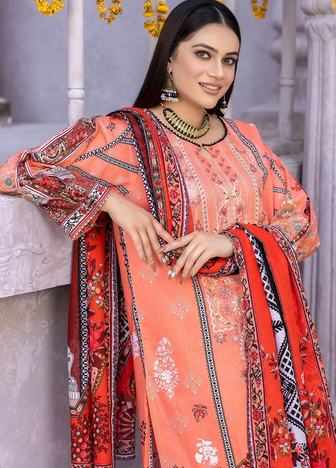 Nova By Safwa Embroidered Lawn Suits Unstitched 3 Piece SW23NL NVC-23 - Summer Collection