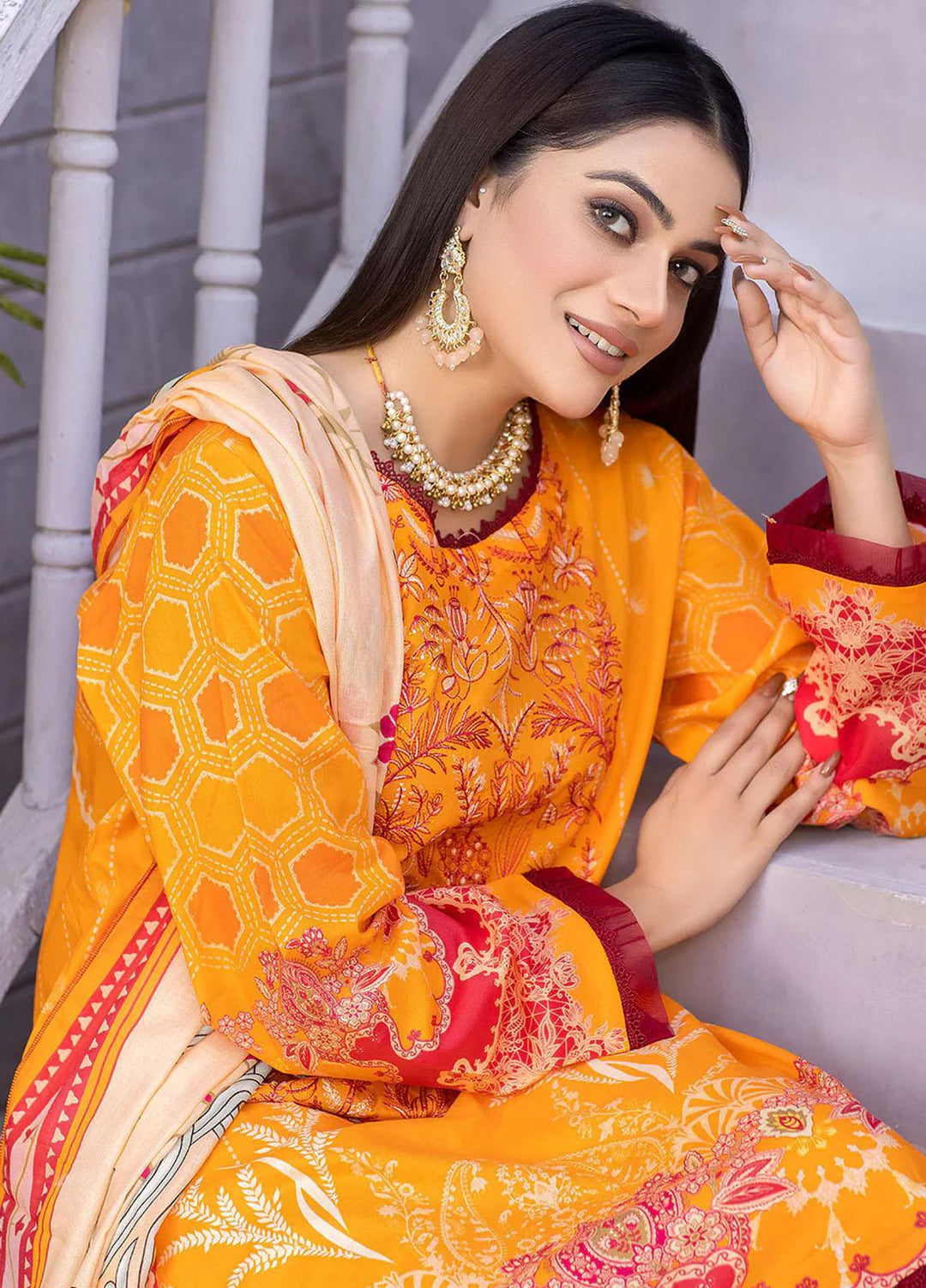 Nova By Safwa Embroidered Lawn Suits Unstitched 3 Piece SW23NL NVC-24 - Summer Collection