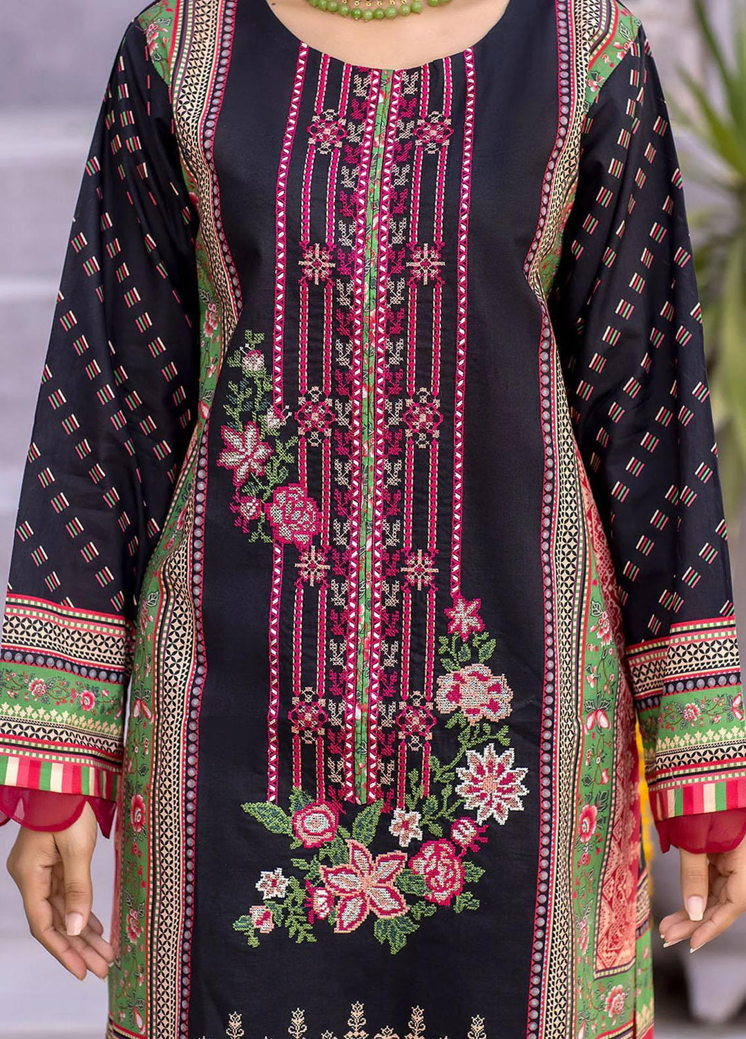 Nova By Safwa Embroidered Lawn Suits Unstitched 3 Piece SW23NL NVC-25 - Summer Collection