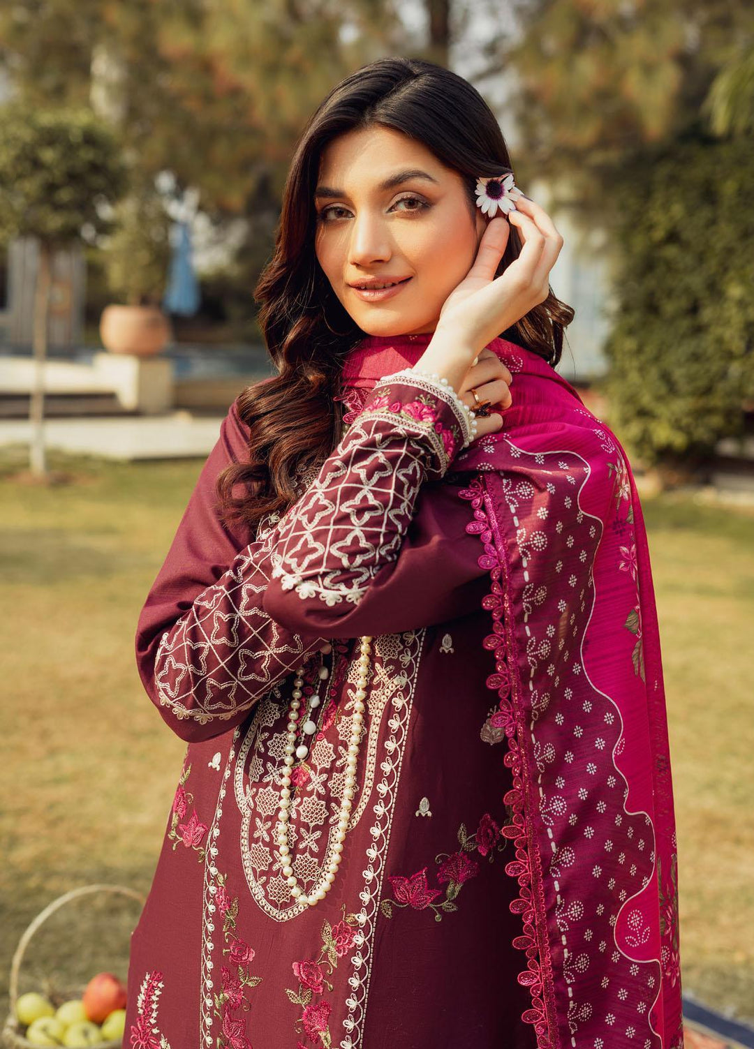 Nuray-e-Nazar by Parishay Embroidered Lawn Suits Unstitched 3 Piece PR23NNZ D-01 - Summer Collection