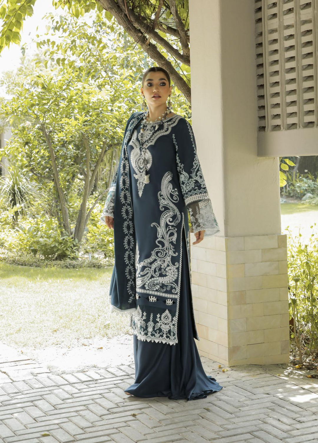 Nuray-e-Nazar by Parishay Embroidered Linen Suits Unstitched 3 Piece PRS22WNN D-05 - Winter Collection
