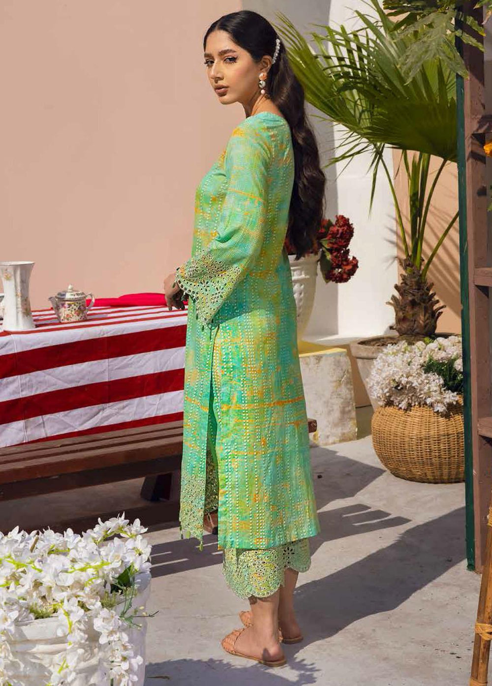 Ballerina By Nureh Embroidered Lawn Suits Unstitched 2 Piece NU22BL NU2- 33 - Summer Collection