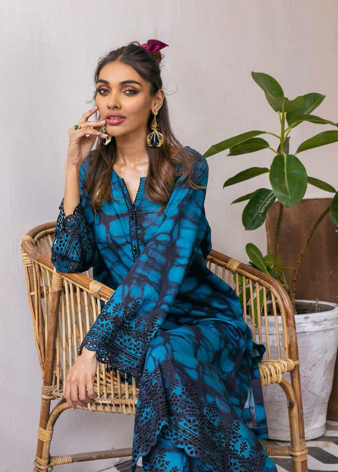 Nureh Embroidered Lawn Suits Unstitched 2 Piece NU22L NU2- 55 - Summer Collection