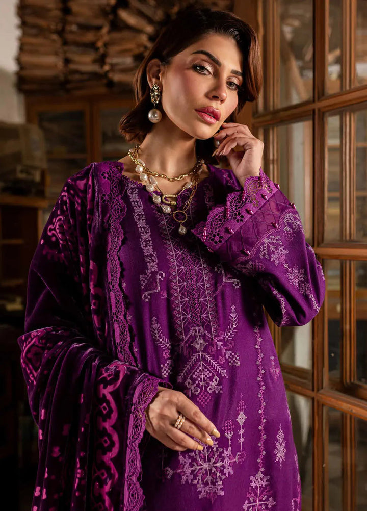 Nureh Embroidered Leather Peach Suit Unstitched 3 Piece NE - 119 - Winter Collection