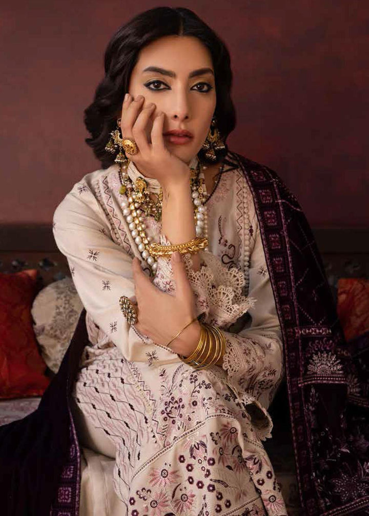 Nureh Embroidered Leather Peach Suits Unstitched 3 Piece NU22W NEP-18 - Winter Collection