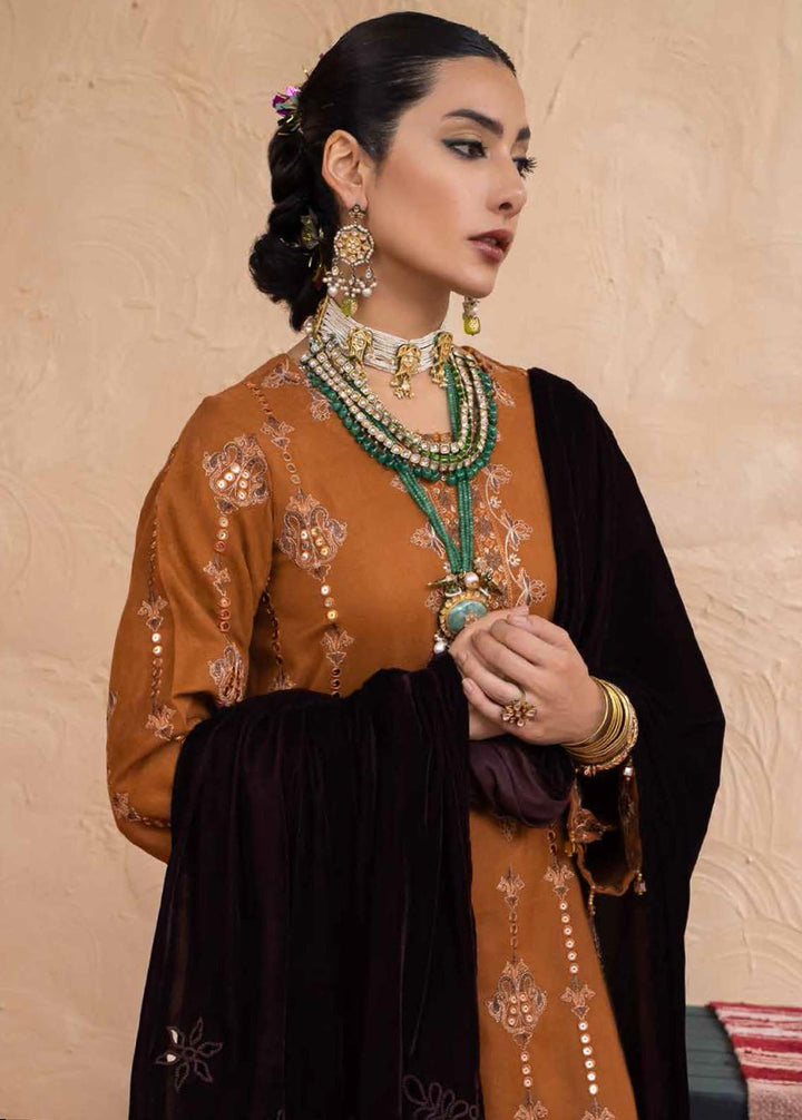 Nureh Embroidered Leather Peach Suits Unstitched 3 Piece NU22W NEP-21 - Winter Collection