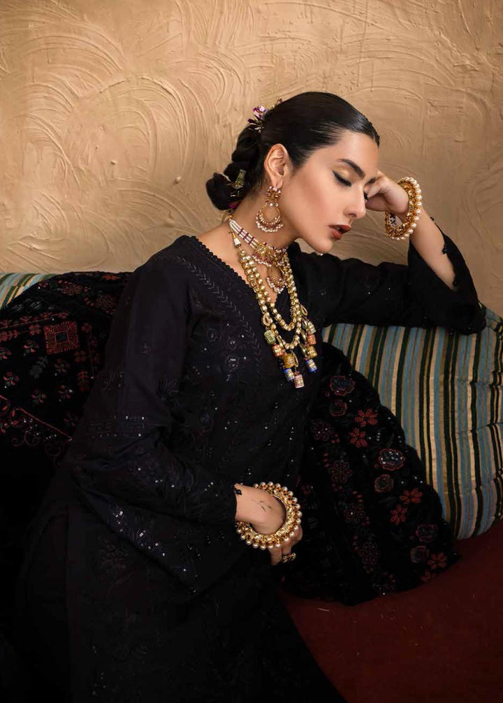 Nureh Embroidered Leather Peach Suits Unstitched 3 Piece NU22W NEP-23 - Winter Collection