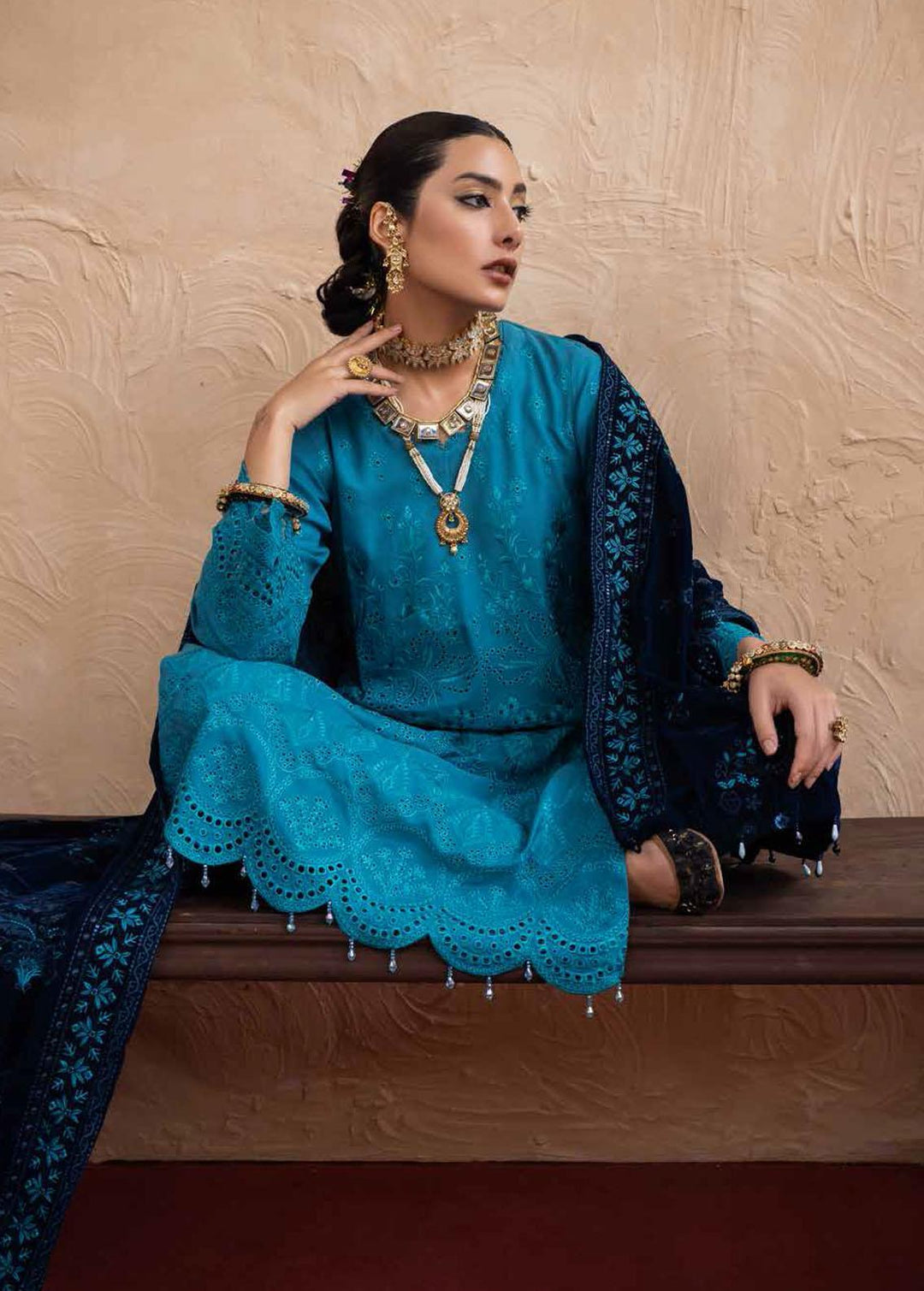 Nureh Embroidered Leather Peach Suits Unstitched 3 Piece NU22W NEP-24 - Winter Collection