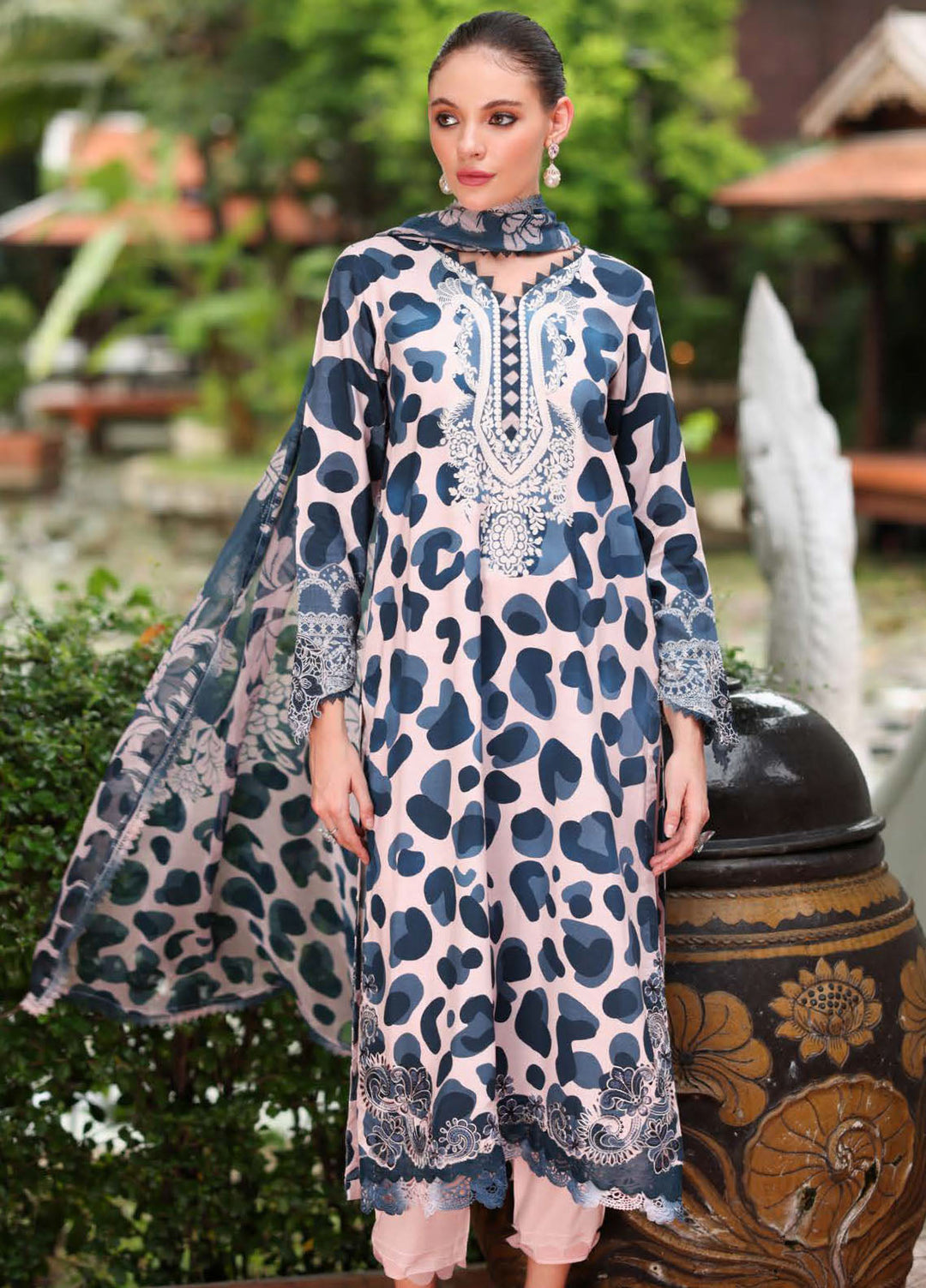 Nureh Embroidered Linen Suits Unstitched 3 Piece NU25DU DD-19 - Winter Collection