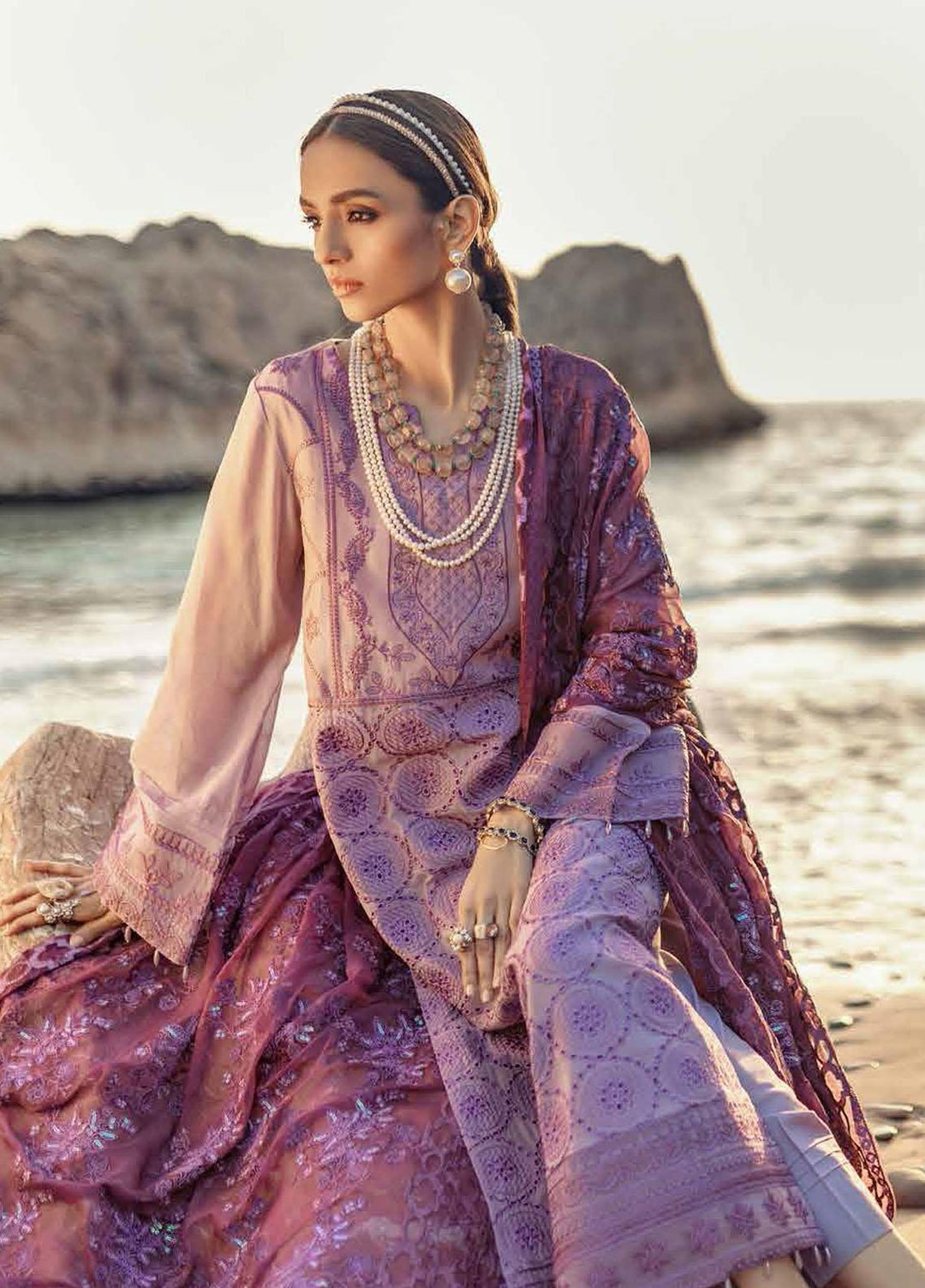 Nureh Embroidered Lawn Suits Unstitched 3 Piece NU22EL NE-27 - Exclusive Collection