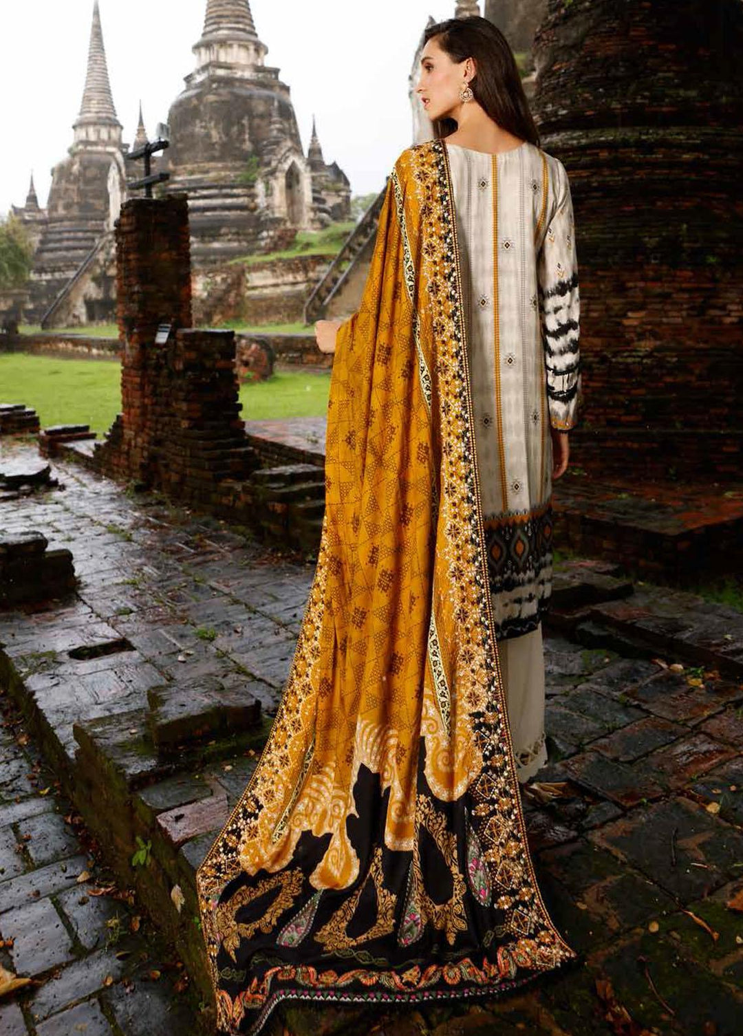 Gardenia By Nureh Embroidered Linen Suits Unstitched 3 Piece NU22GE NWG-80 - Winter Collection