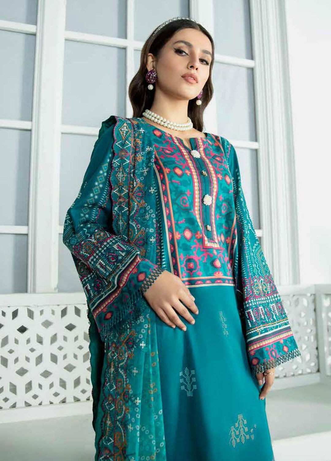 Nureh Embroidered Lawn Suits Unstitched 3 Piece NU22GN D-44 - Summer Collection