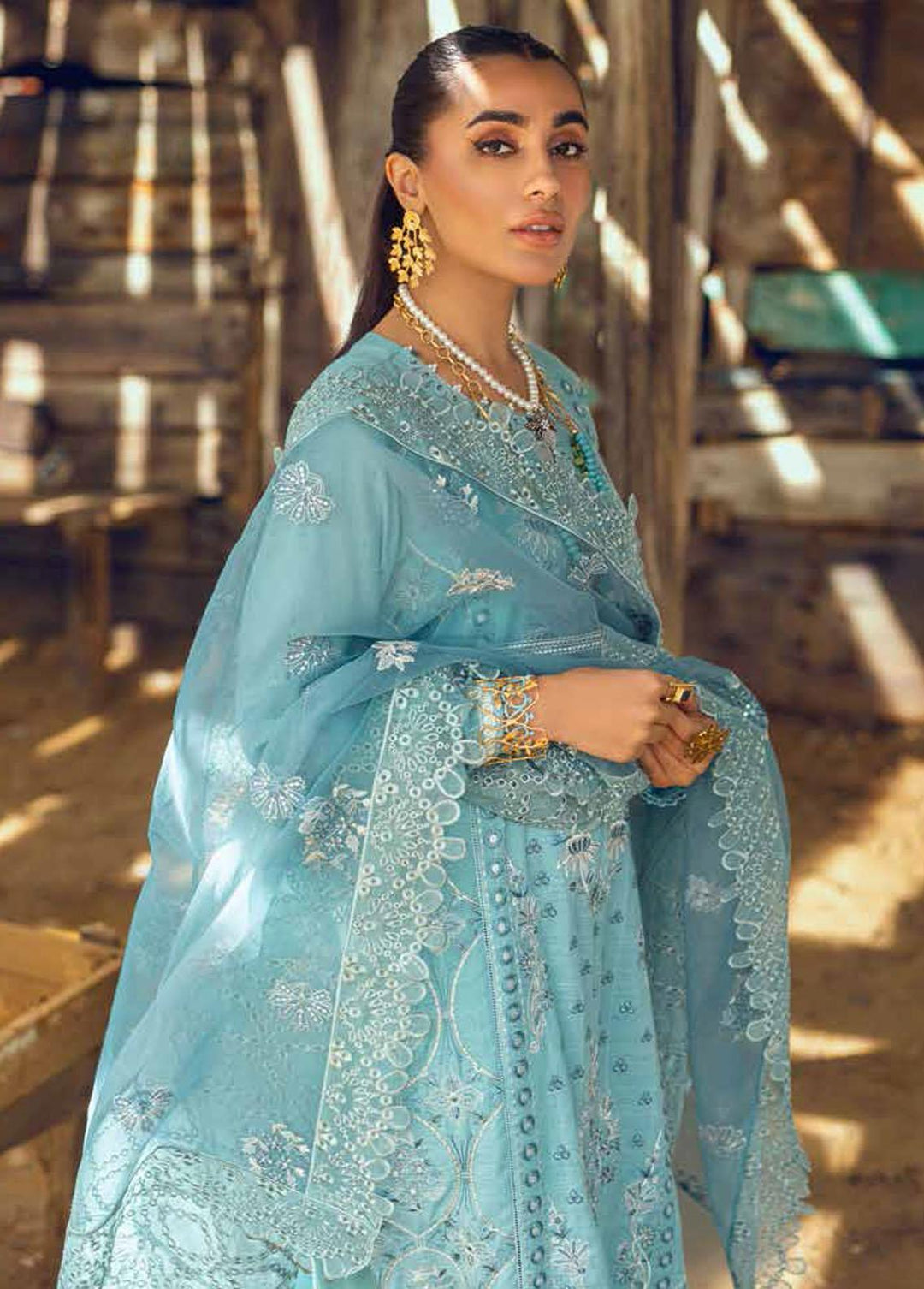 Karavan By Nureh Embroidered Karandi Suits Unstitched 3 Piece NU22KK NW 52 - Winter Collection