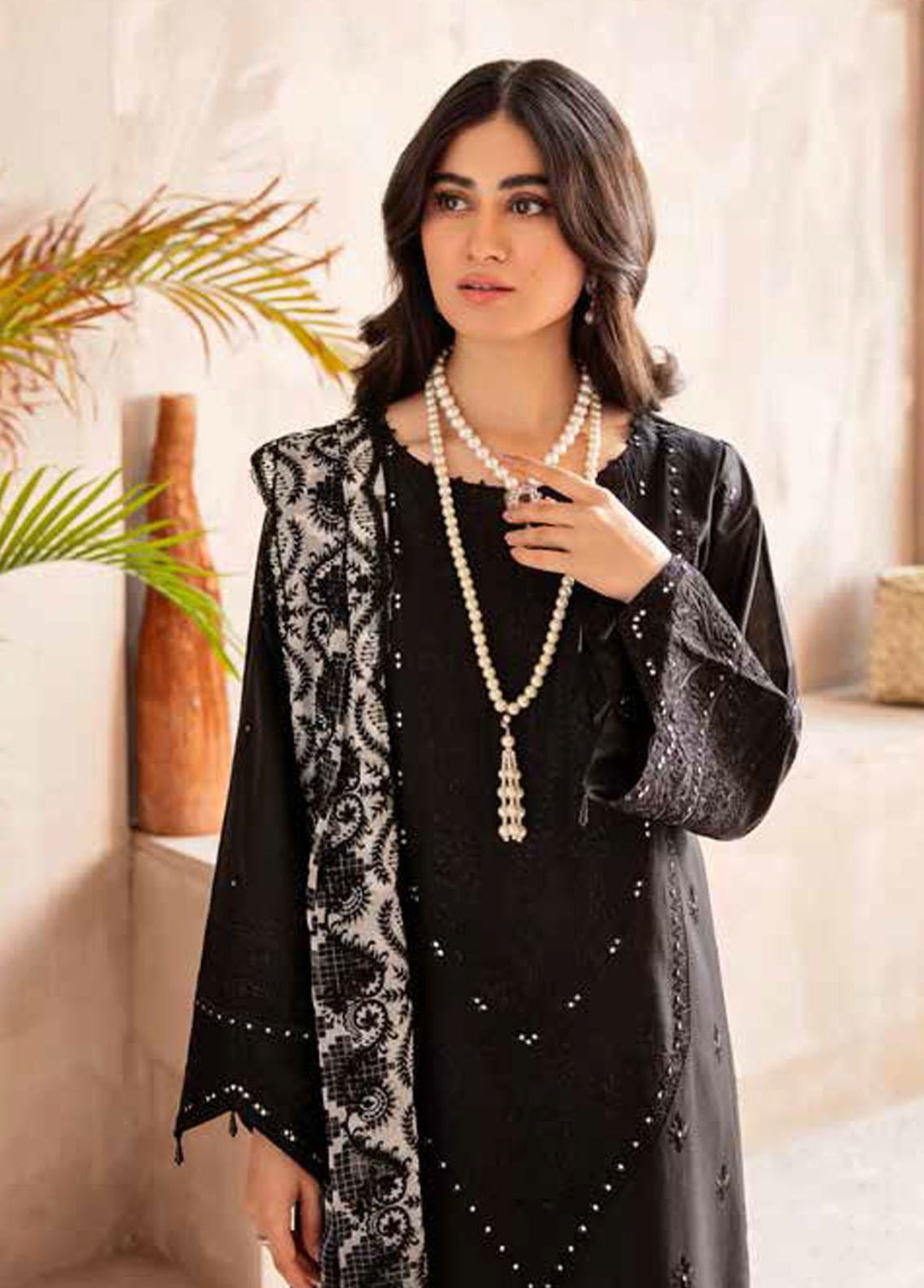 Koyal By Nureh Embroidered Lawn Suits Unstitched 3 Piece NU22K NM-04 - Black & White Collection