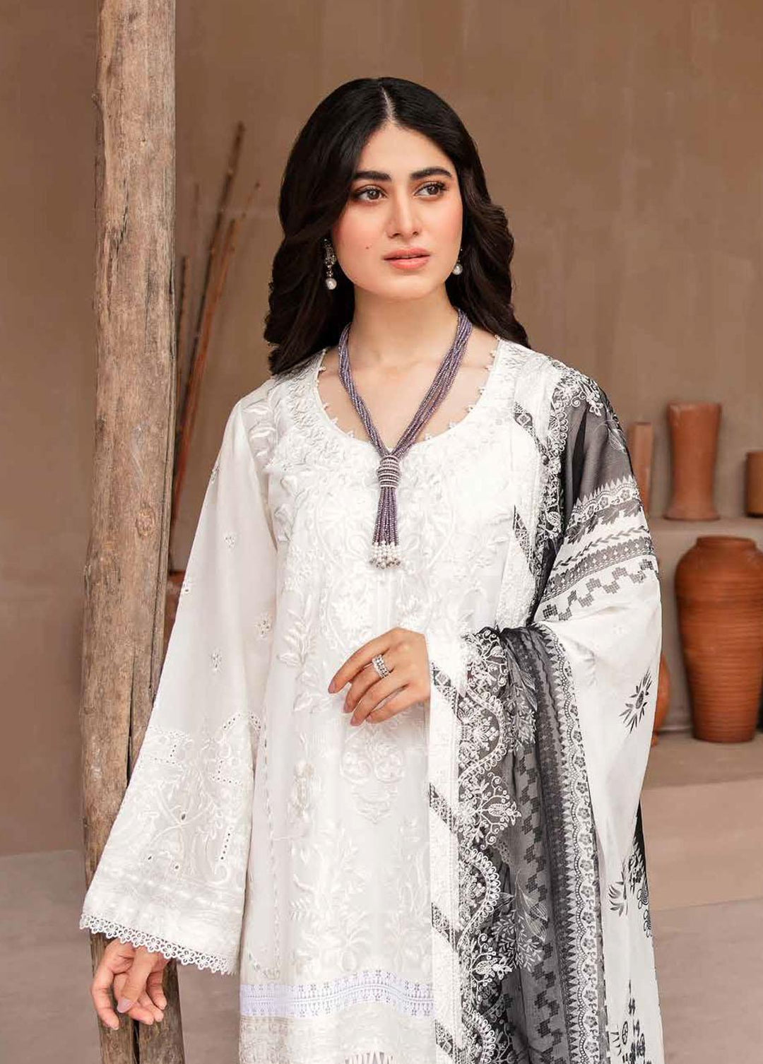 Koyal By Nureh Embroidered Lawn Suits Unstitched 3 Piece NU22K NM-06 - Black & White Collection