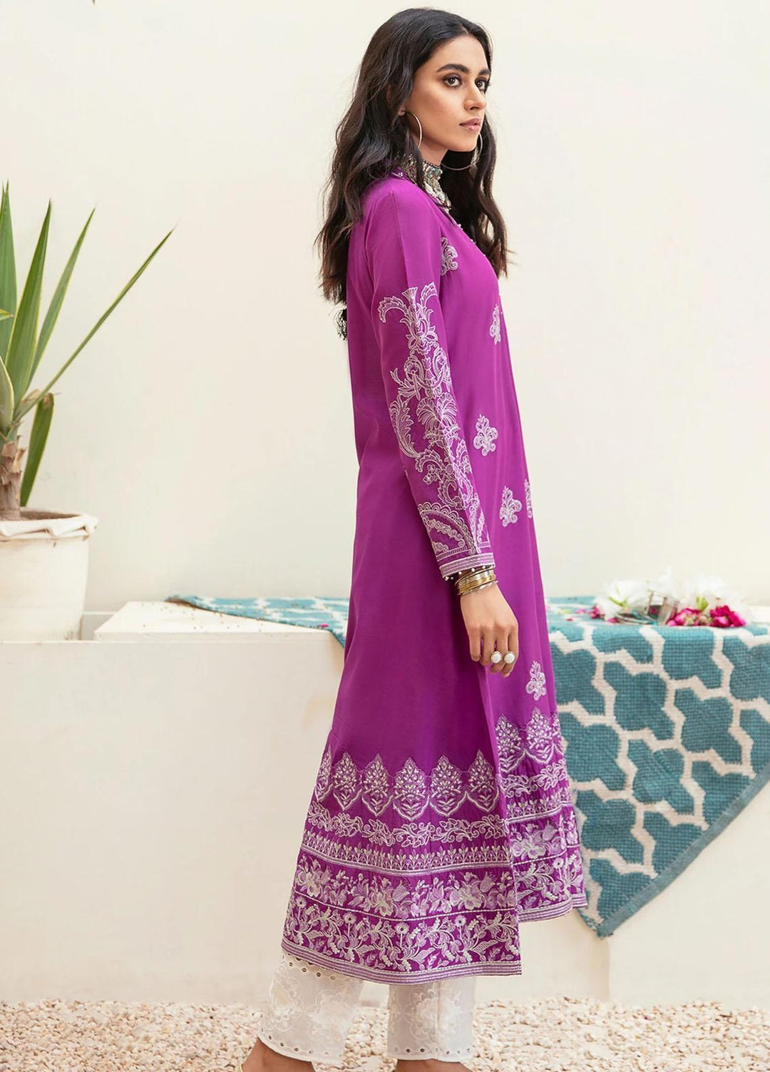 Nureh Embroidered Lawn Stitched Kurti NU21E 81 Chandi