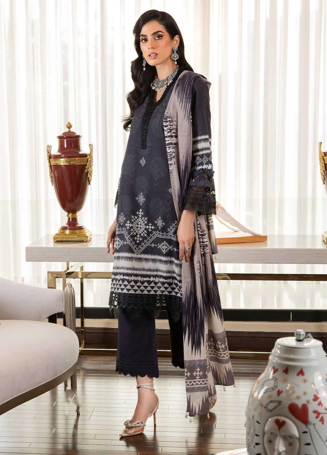 Signature Prints By Nureh Printed Khaddar Suits Unstitched 3 Piece NU22PK SP-30 - Winter Collection