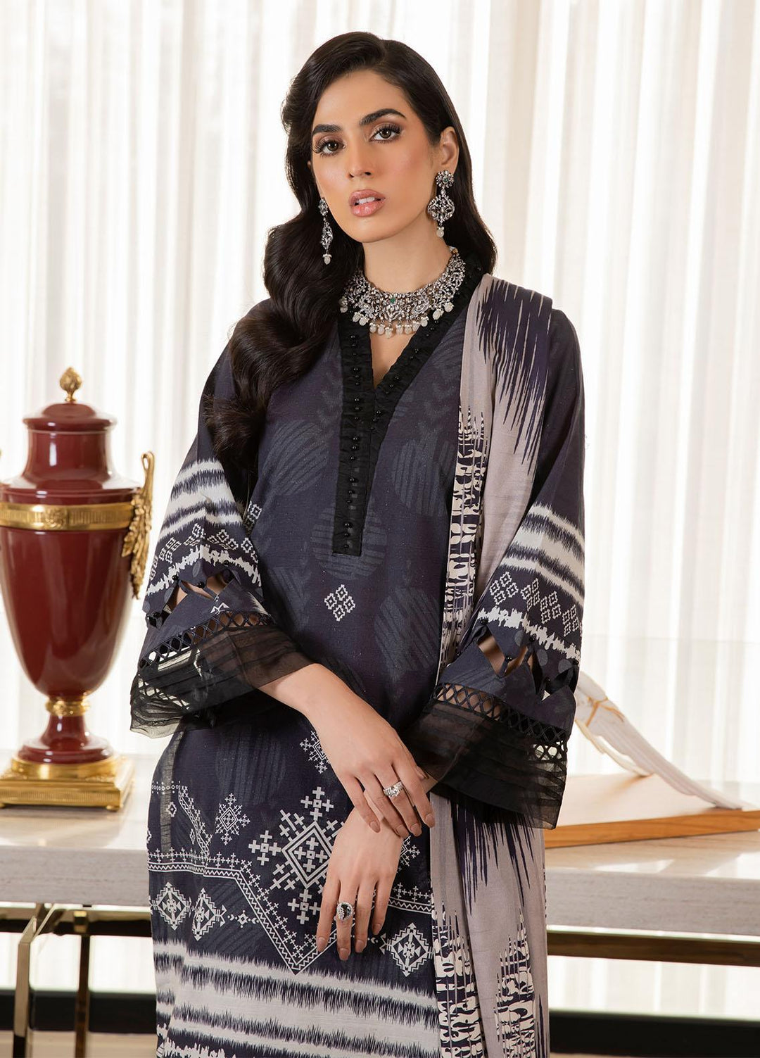 Signature Prints By Nureh Printed Khaddar Suits Unstitched 3 Piece NU22PK SP-30 - Winter Collection