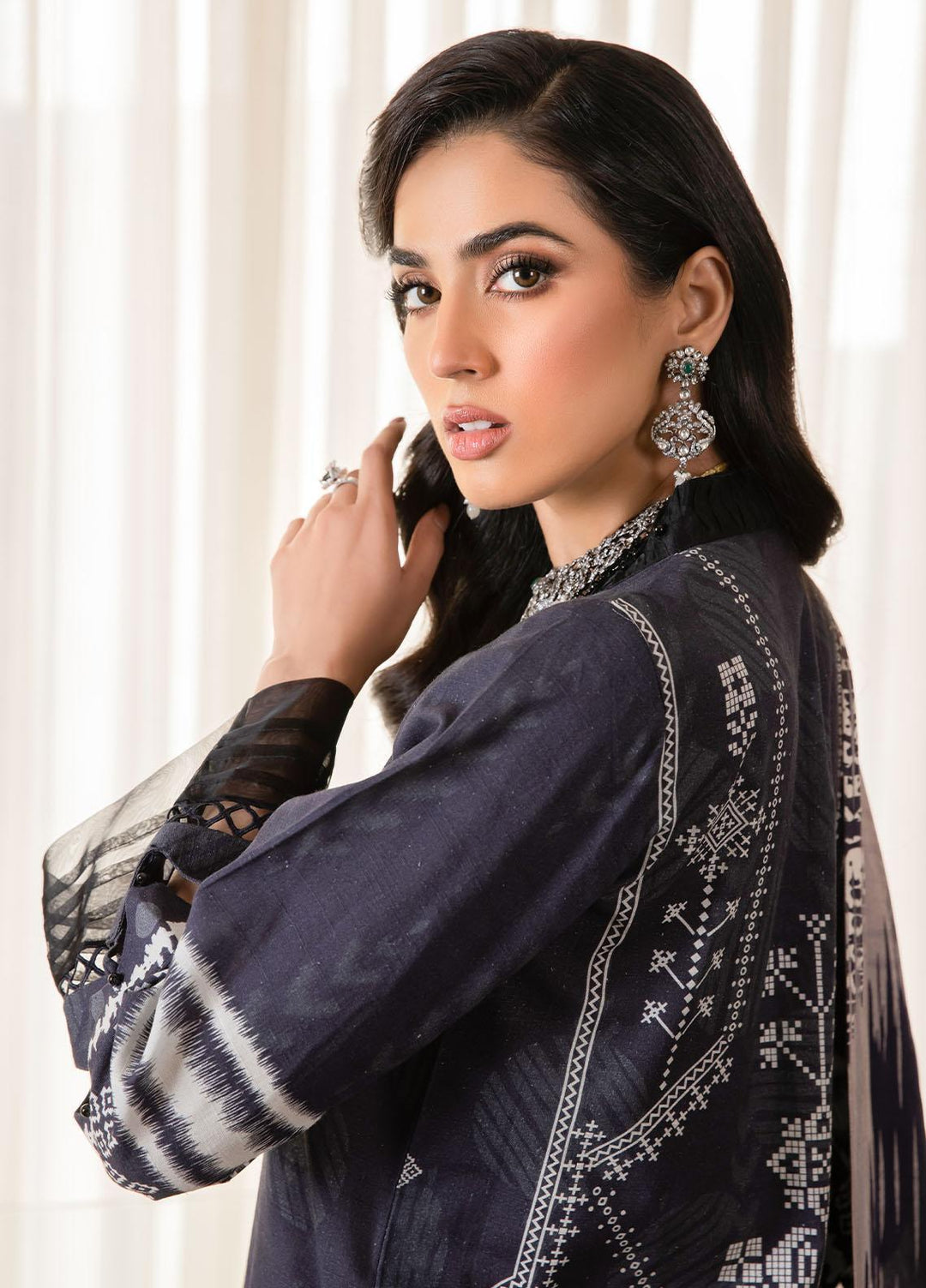 Signature Prints By Nureh Printed Khaddar Suits Unstitched 3 Piece NU22PK SP-30 - Winter Collection