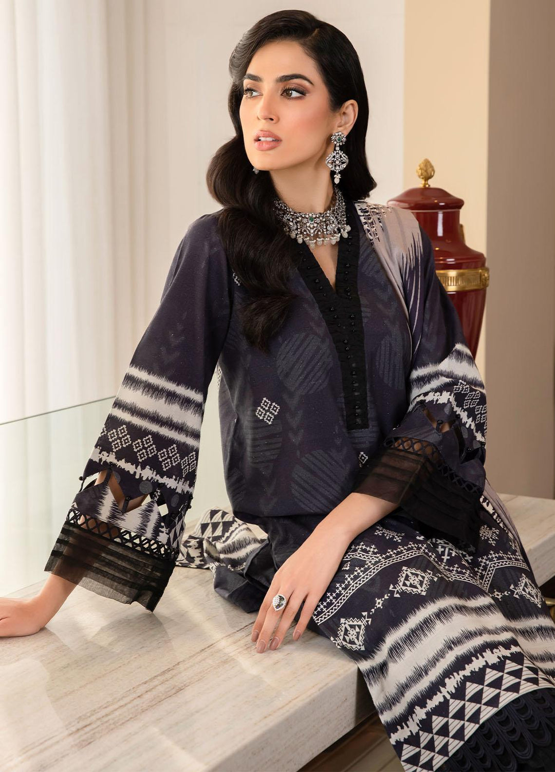 Signature Prints By Nureh Printed Khaddar Suits Unstitched 3 Piece NU22PK SP-30 - Winter Collection