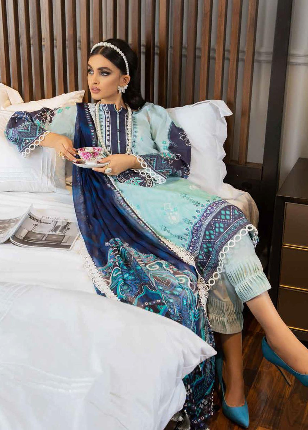 Signature Prints By Nureh Printed Lawn Suits Unstitched 3 Piece NU22SP SP-16 - Summer Collection