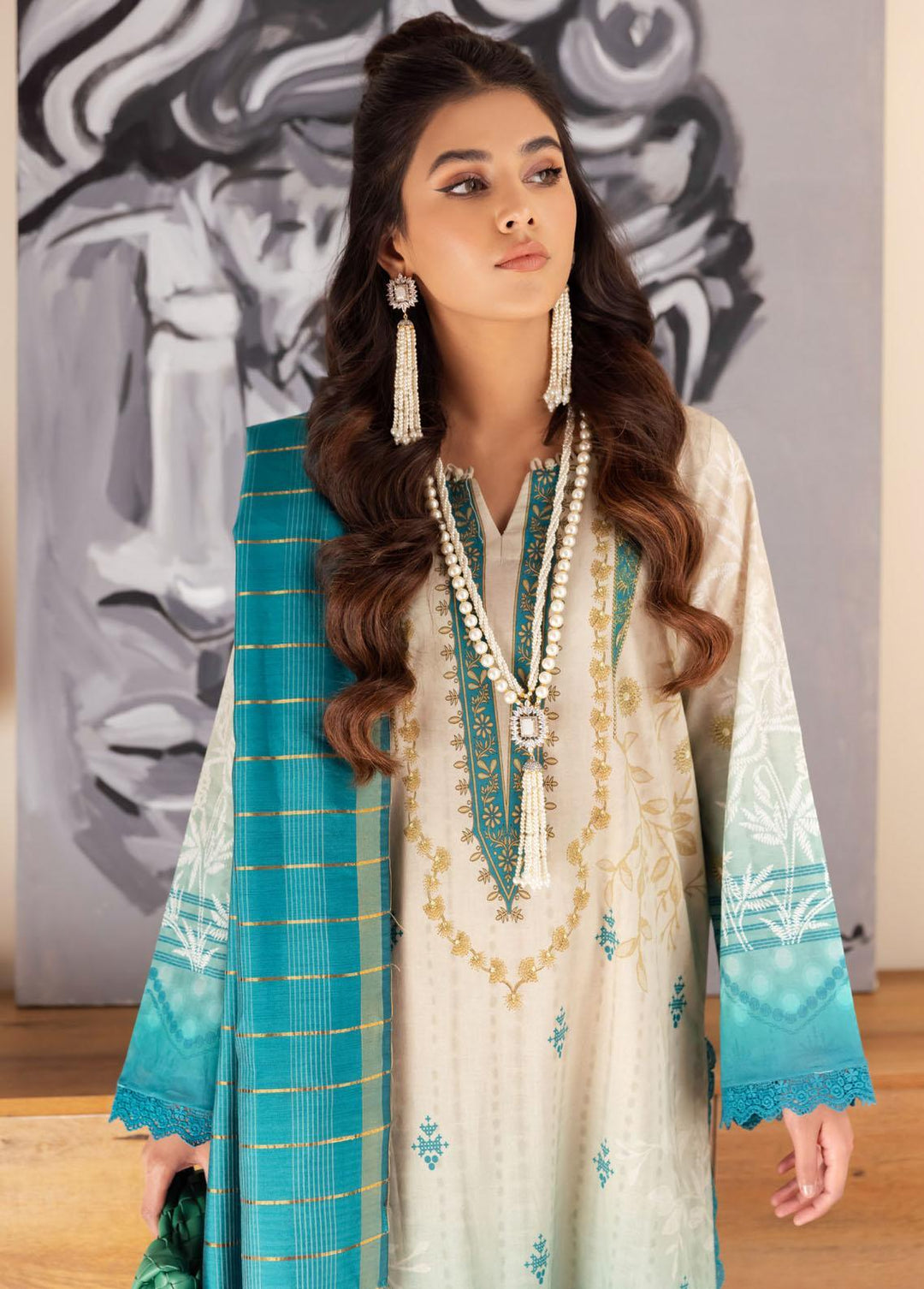 Nureh Printed Lawn Suits Unstitched 3 Piece NU23SP SP-44 - Summer Collection