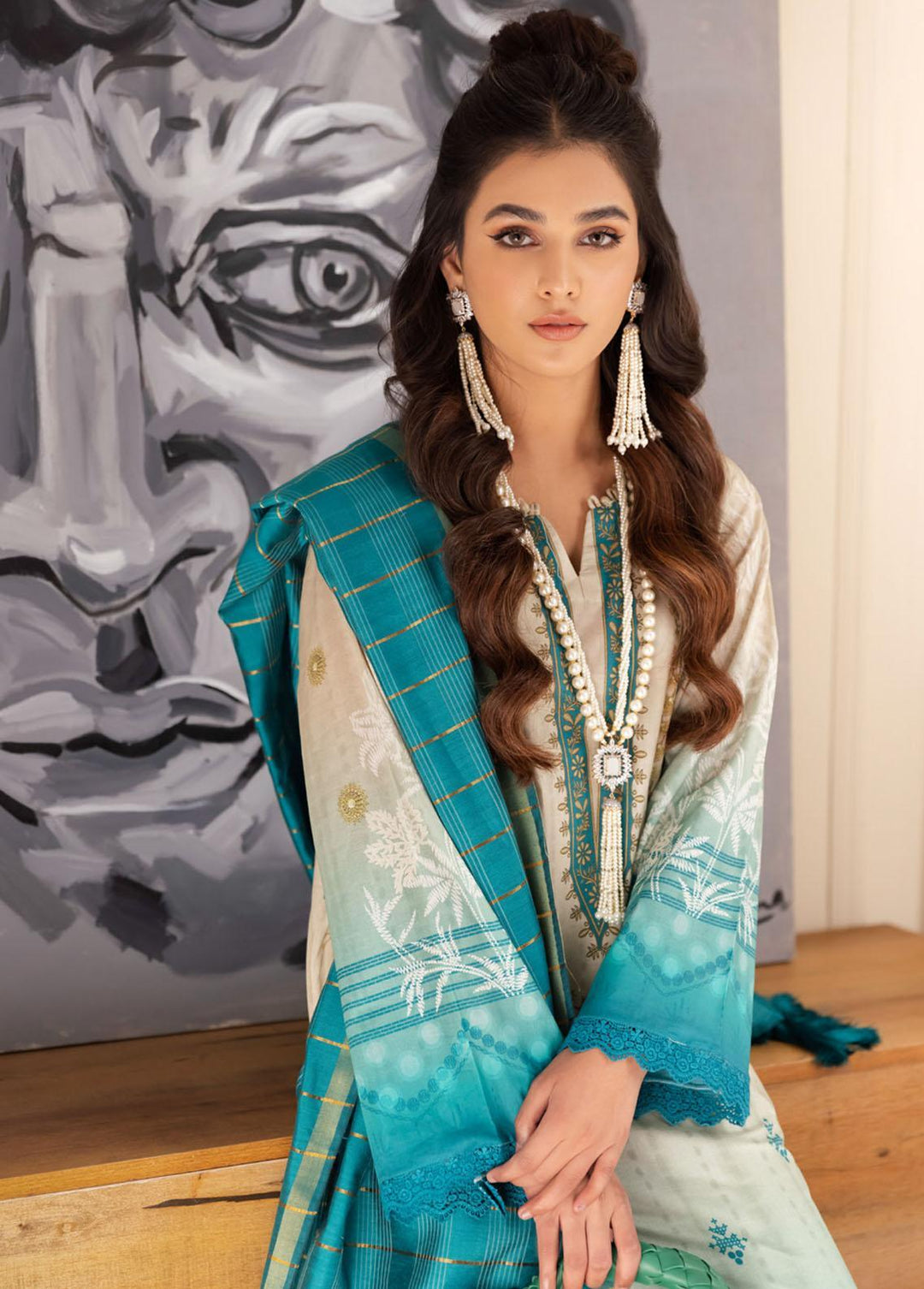 Nureh Printed Lawn Suits Unstitched 3 Piece NU23SP SP-44 - Summer Collection