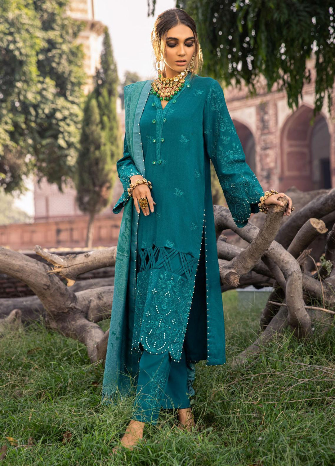 Nureh Embroidered Leather Peach Suits Unstitched 3 Piece NU21LP NE-10 NAWABI - Winter Collection