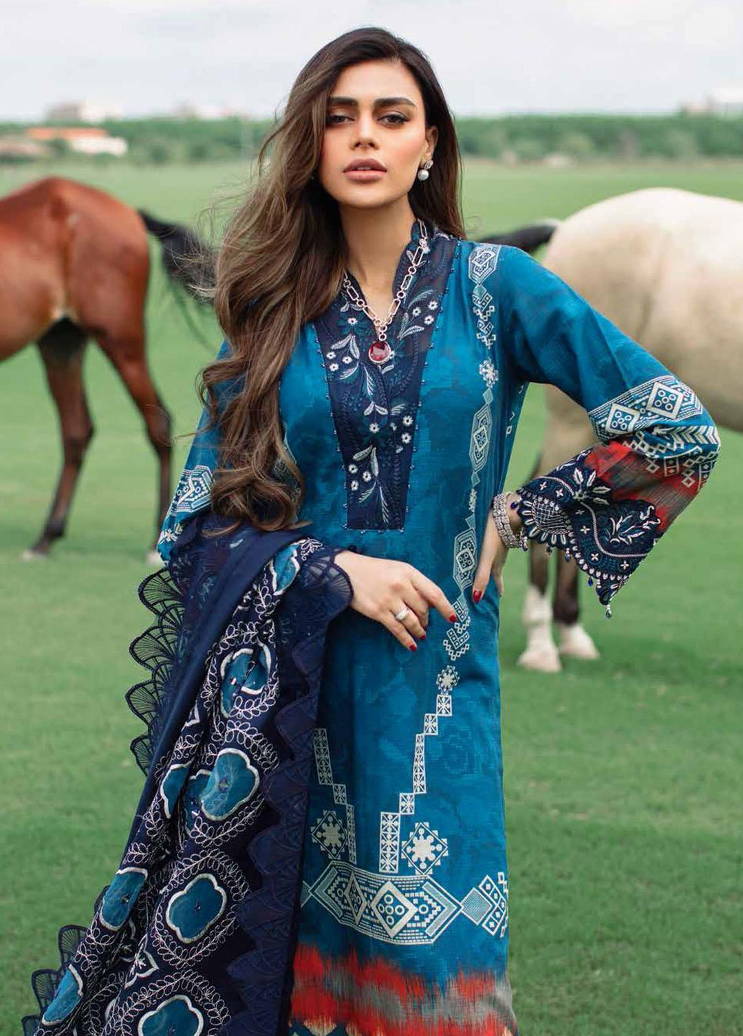 Nureh Embroidered Khaddar Suits Unstitched 3 Piece NU22SK NWE-02 - Winter Collection