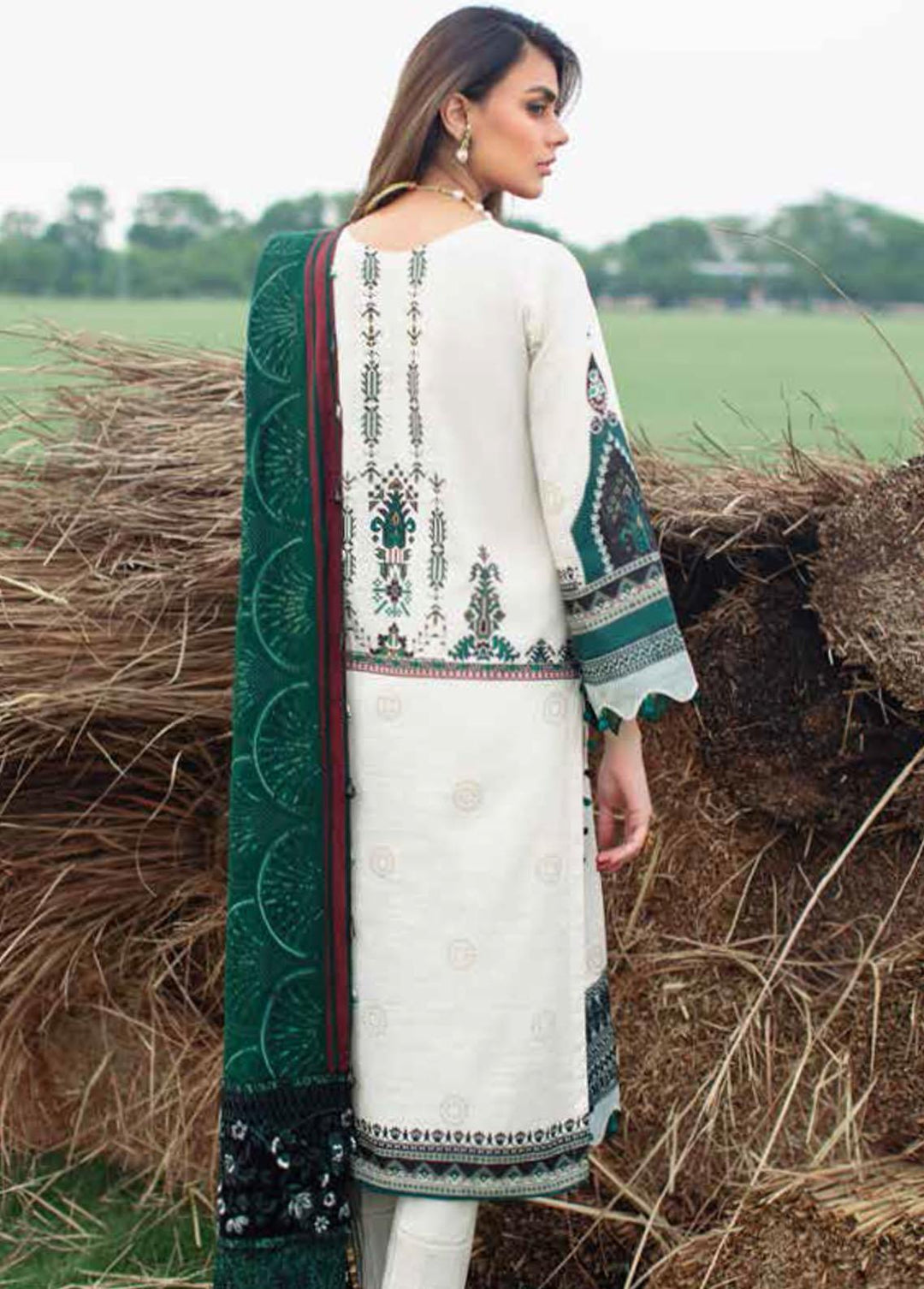 Nureh Embroidered Khaddar Suits Unstitched 3 Piece NU22SK NWE-03 - Winter Collection