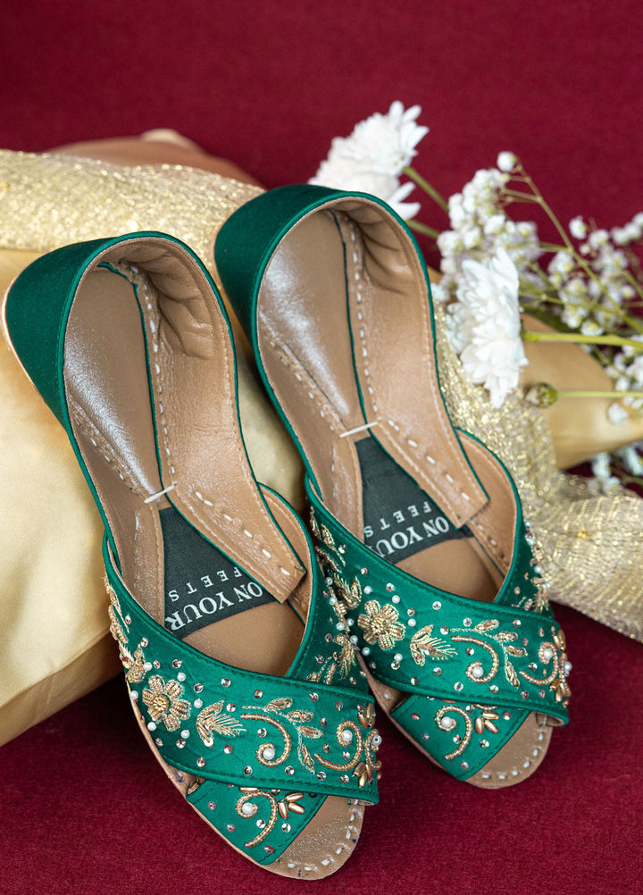 On Your Feets Embroidery Women Peshawari Khussa EPK1003 Elegant Green