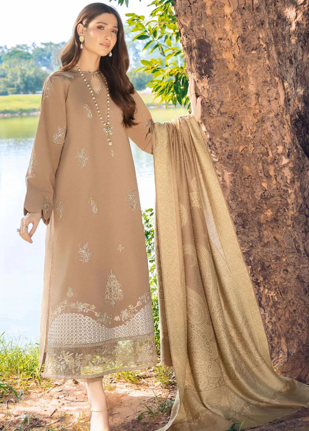 Onora By Humdum Embroidered Khaddar Suit Unstitched 3 Piece HD24O D-07 - Winter Collection