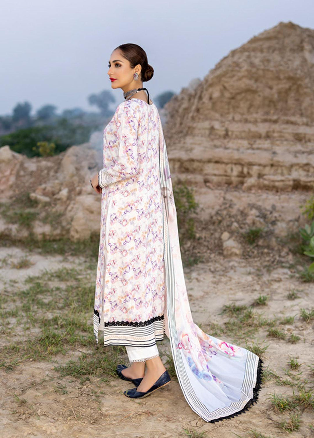Orchid By Regalia Textiles Printed Linen Suits Unstitched 3 Piece RGT22O OLP-07 - Winter Collection