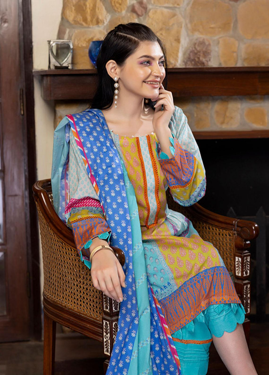 Orchid By Regalia Textiles Printed Lawn Suits Unstitched 3 Piece RGT23O D-16 - Summer Collection