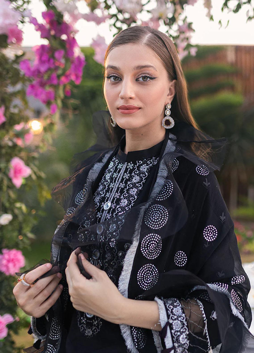 Oznur Mukesh By Salitex Embroidered Lawn Suits Unstitched 3 Piece ST23O WK-01085BUT - Festive Collection