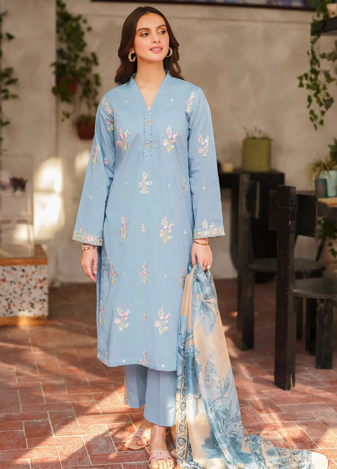 Panache Apparel Pret Embroidered Lawn 3 Piece Suit Bloom