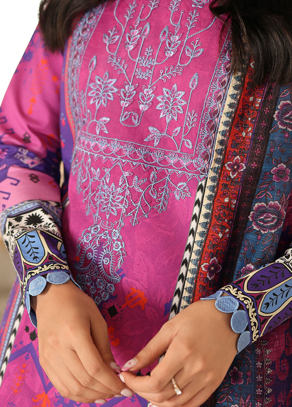 Pareesa by Roheenaz Printed Cambric Suits Unstitched 3 Piece RN25P RNZ-05 A Irha - Summer Collection
