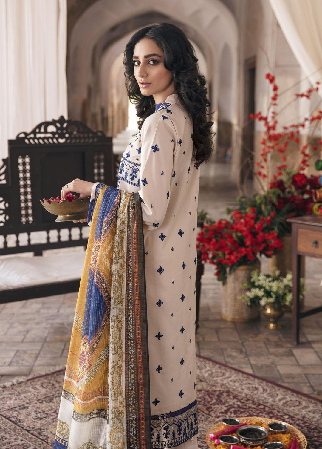 Parishay Embroidered Lawn Suits Unstitched 3 Piece PRS22FE Mehru - Festive Collection