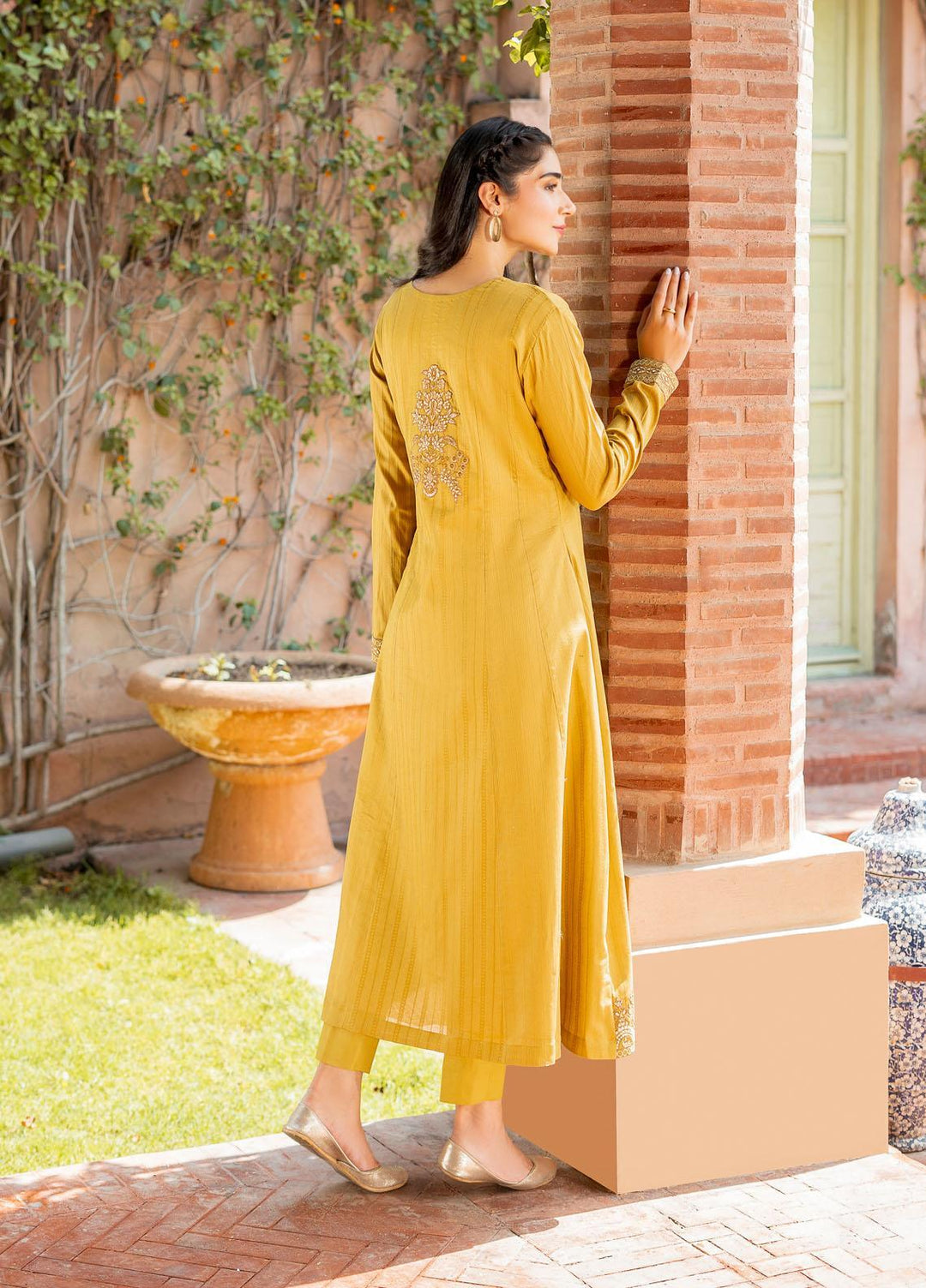 Parishay Casual Pret  Lawn 2 Piece Suit PRS22SP Dandelion