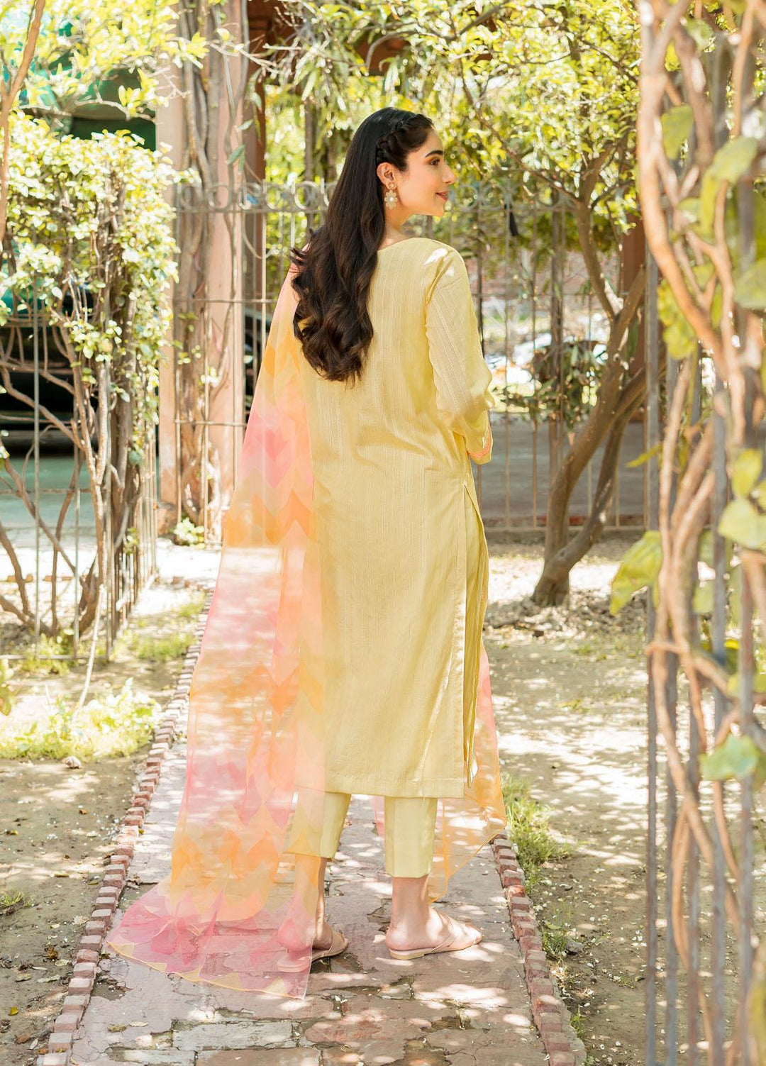 Parishay Casual Pret  Lawn 2 Piece Suit PRS22SP Sun Shine