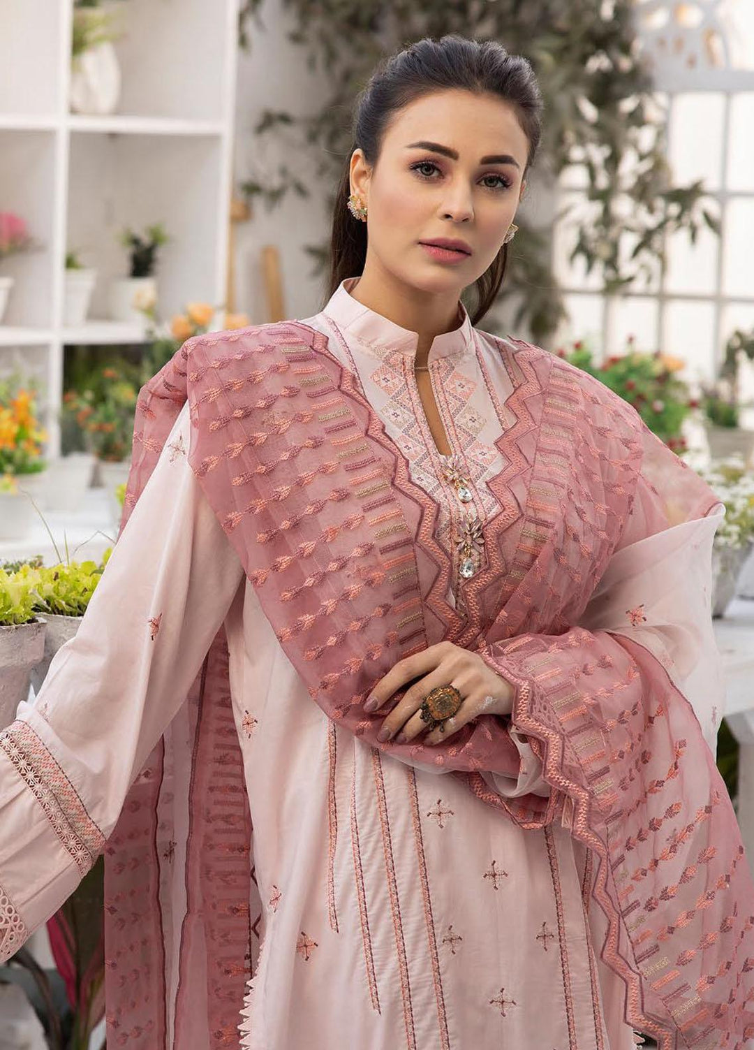 Pearl Executive By Riaz Arts Embroidered Lawn Suits Unstitched 3 Piece RA23PE D3 - Summer Collection