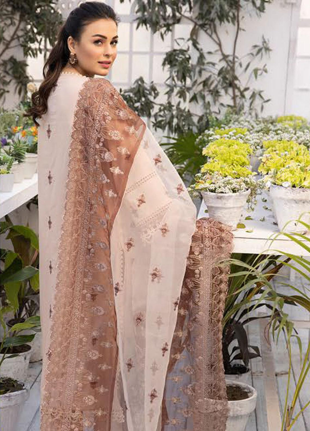 Pearl Executive By Riaz Arts Embroidered Lawn Suits Unstitched 3 Piece RA23PE D6 - Summer Collection