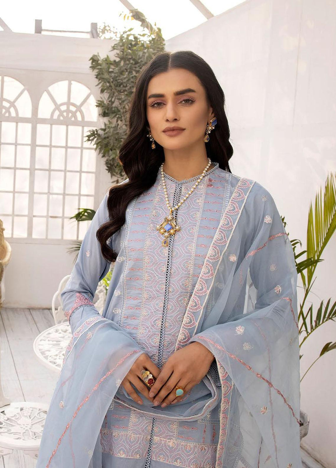 Pearl Executive By Riaz Arts Embroidered Lawn Suits Unstitched 3 Piece RA23PE D8 - Summer Collection