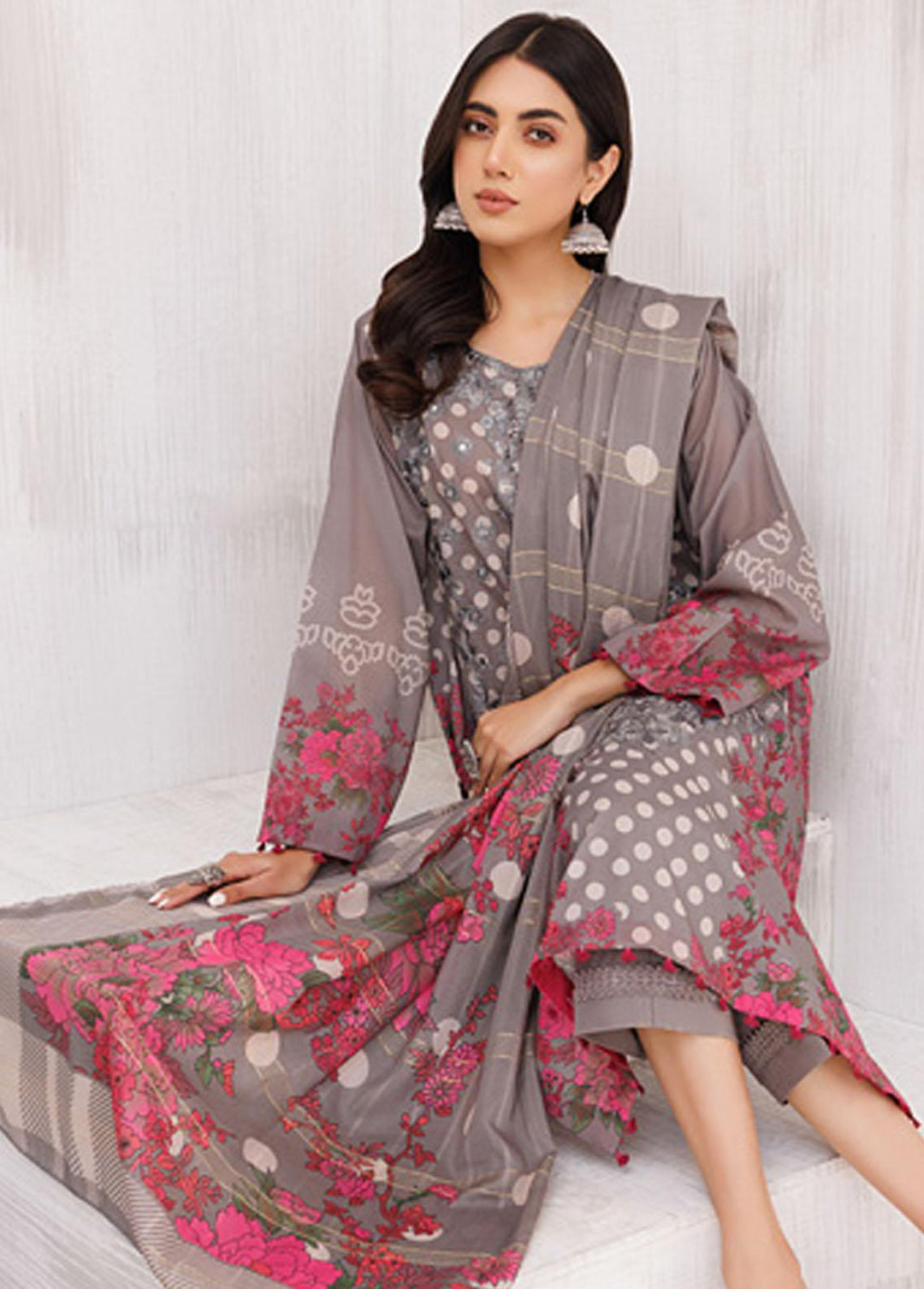 Pehnava By Charizma Embroidered Lawn Suits Unstitched 3 Piece CRZ23P CPN-03 - Summer Collection