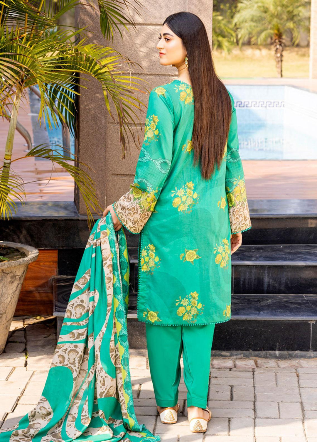 Pehnava By Charizma Embroidered Lawn Suits Unstitched 3 Piece CRZ23P CPN-04 - Summer Collection