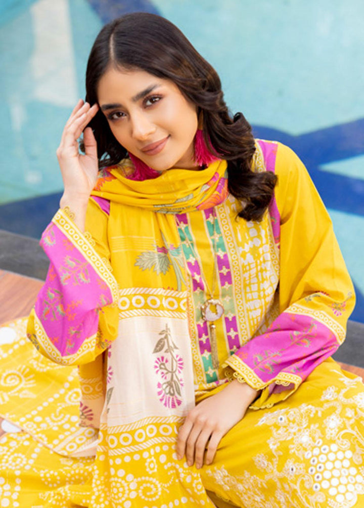 Pehnava By Charizma Embroidered Lawn Suits Unstitched 3 Piece CRZ23P CPN-05 - Summer Collection