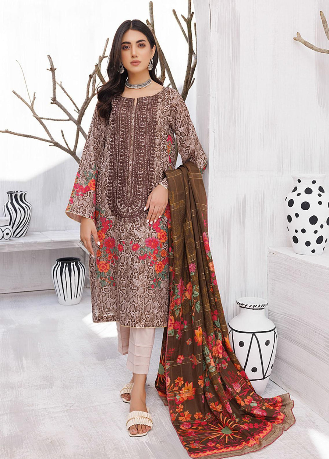 Pehnava By Charizma Embroidered Lawn Suits Unstitched 3 Piece CRZ23P CPN-07 - Summer Collection